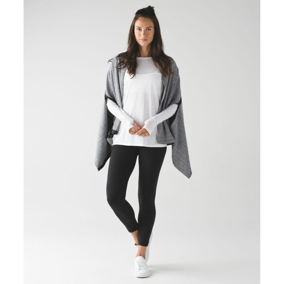 lululemon athletica Jackets & Blazers - Lululemon- Vinyasa Wrap Cardigan - Women's Cozy Layer